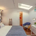 Lisbon Skylight - Estrela